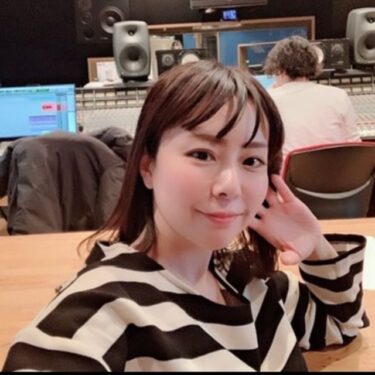 似*め様 オリジナルアナログイラスト・看護師の内山妙子さんお花畑 zaa-251 やまんばあさんとなかまたち 富安 陽子 (著) 大島 妙子
